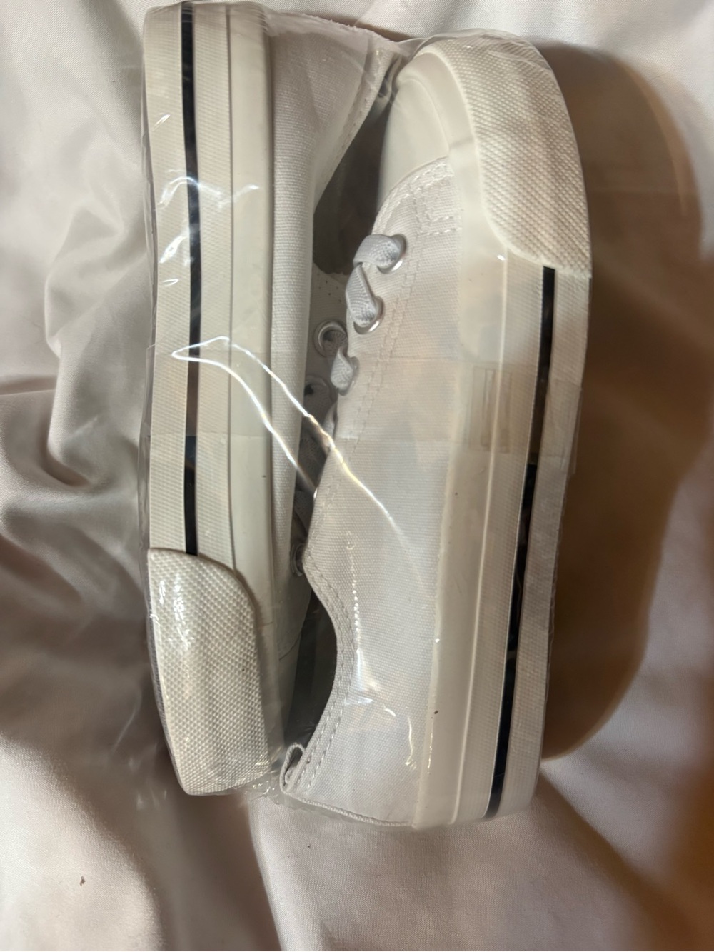 White Canvas Low-Top Men’s Sneakers